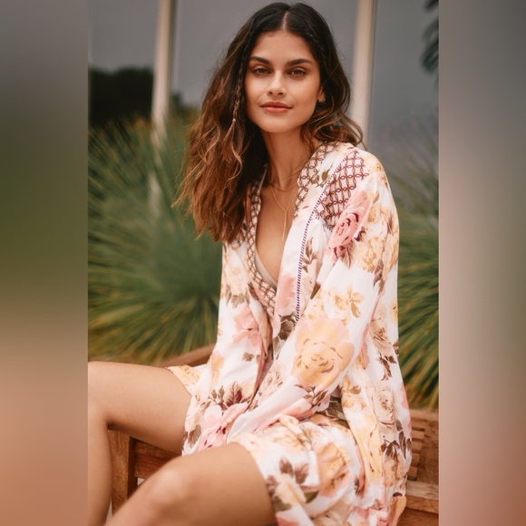 Maaji Afrodita Macy Tunic (D11) - Picture 2 of 12